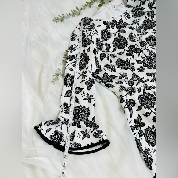 Nanette Lepore White Black Floral 3/4 Bell Sleeve Midi Dress Size 10 - Picture 9 of 12